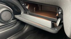 MINI Hatchback 1.5 Cooper Classic 3dr Auto Petrol Hatchback